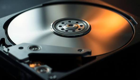 تقسيم القرص الصلب.. عادة قديمة بلا فائدة اليوم!